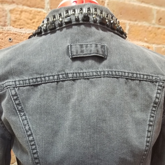 CAbi Jeans faded black denim jacket - Picture 3 of 8